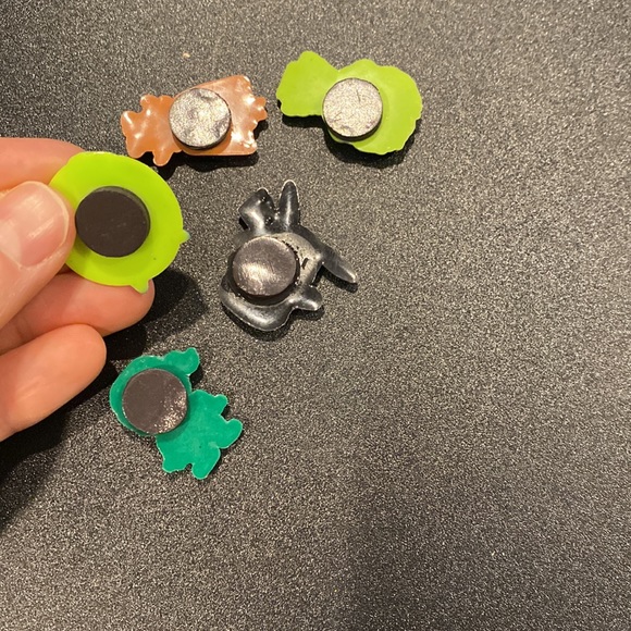 Bundle of 5 magnets - Picture 2 of 3